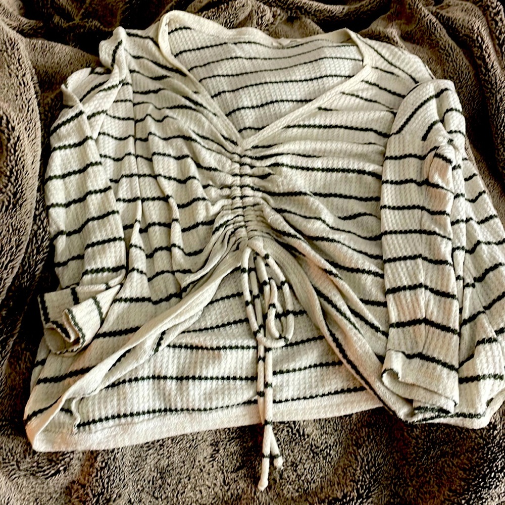 Scrunch front top